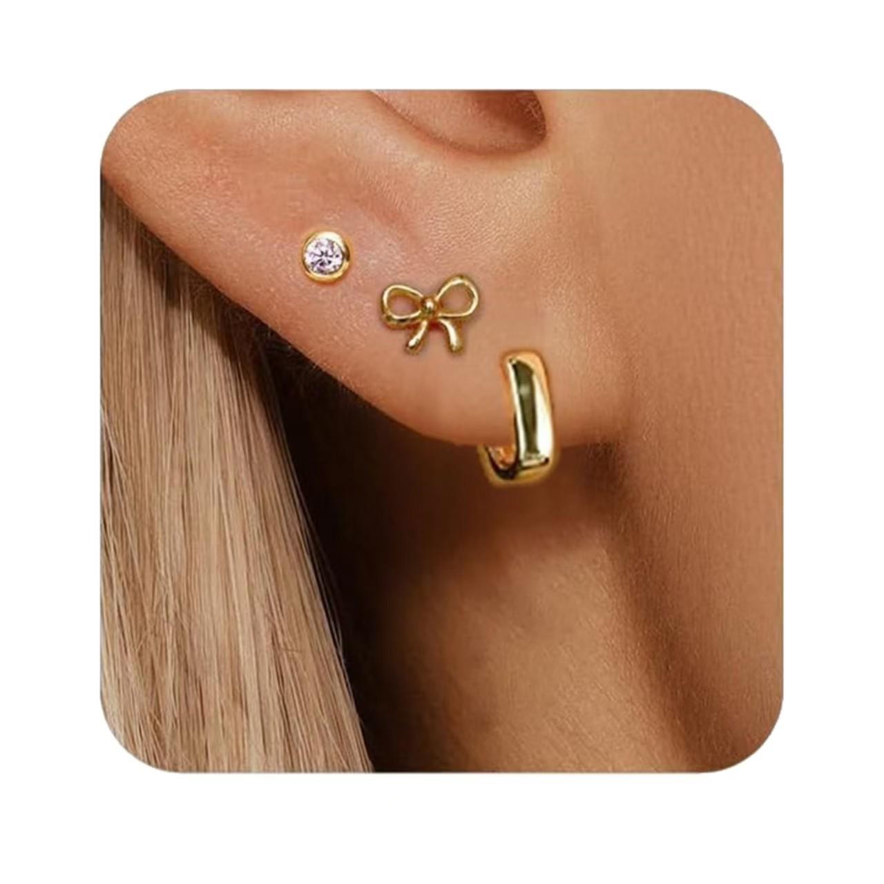 

Шикарные серьги-пусеты с бантом и квадратной вставкой: Женский модный комплект из 3 предметов