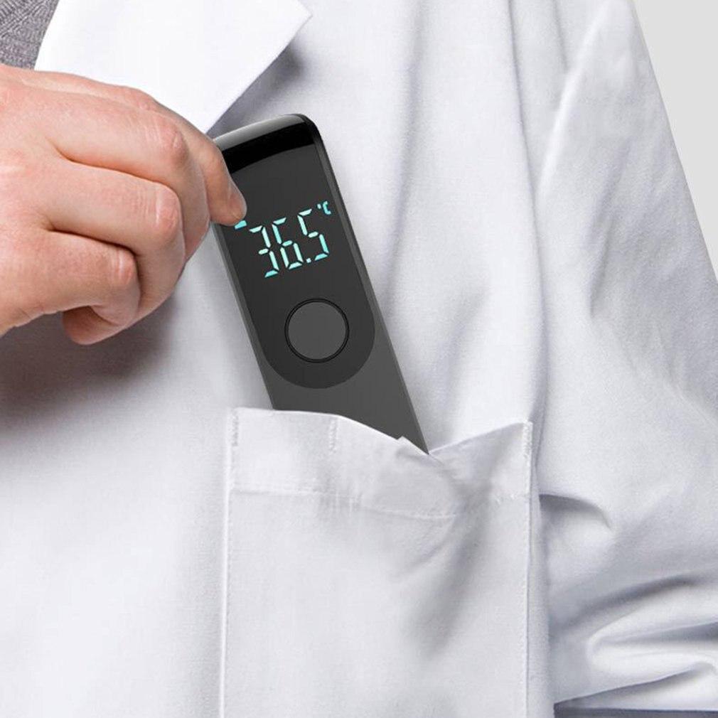 Digitales berührungsloses Infrarot-Stirnthermometer mit LCD-Display zur Messung der Körpertemperatur von Erwachsenen und Kindern