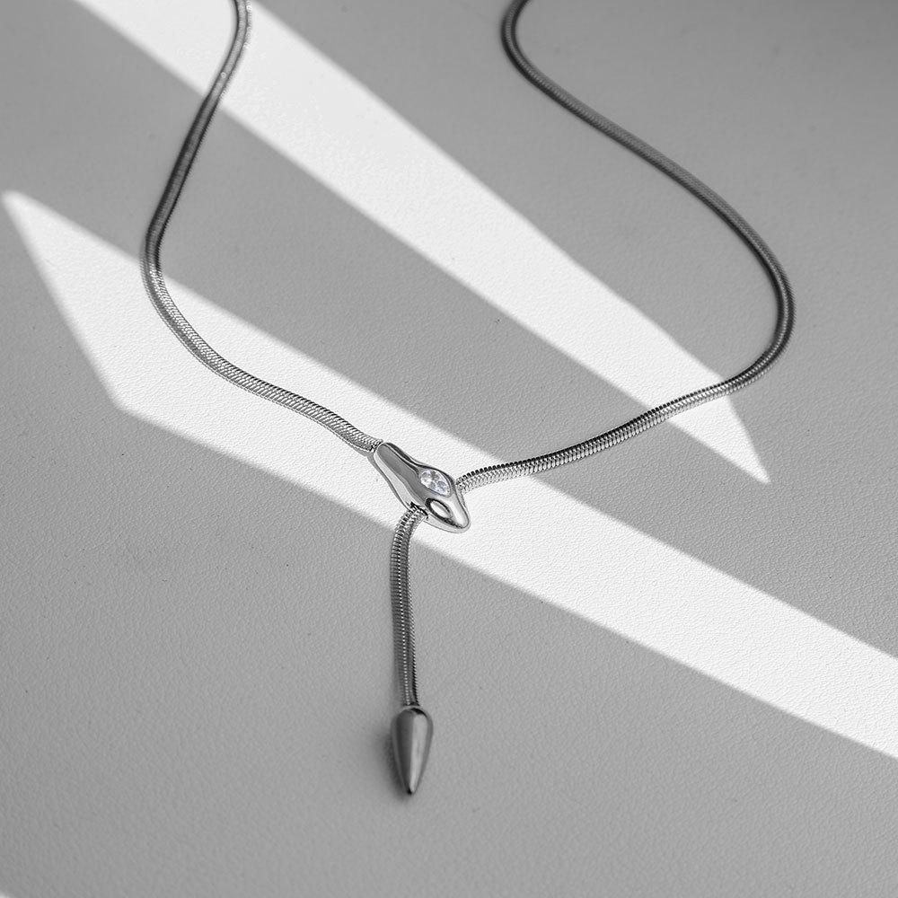 Snakehead Necklace Personality Design Sense Cold Wind Long Trend Snake Bone Chain Necklace Ornament Couple