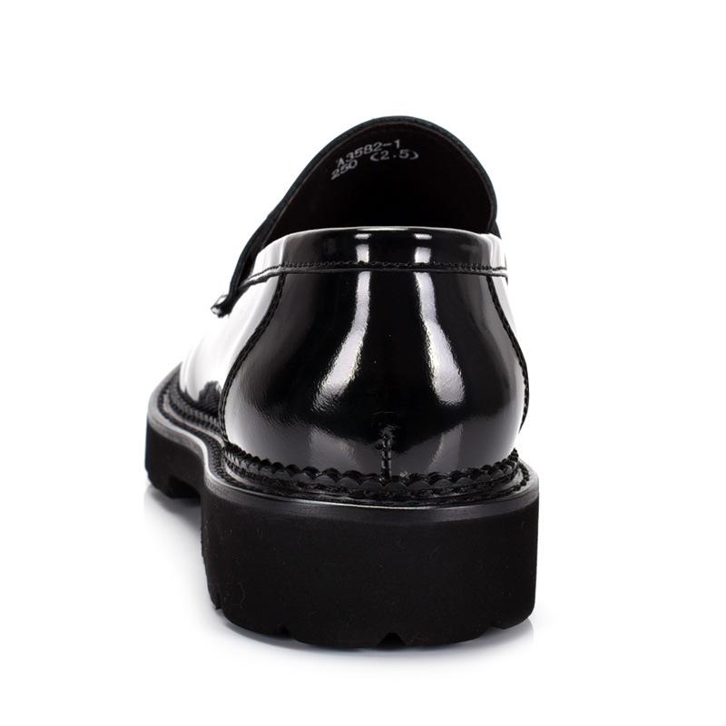 Men's Genuine Leather Loafers: Comfortable, Business Casual Shoes with Thick Soles for Weddings & Trendy, Versatile British Style.