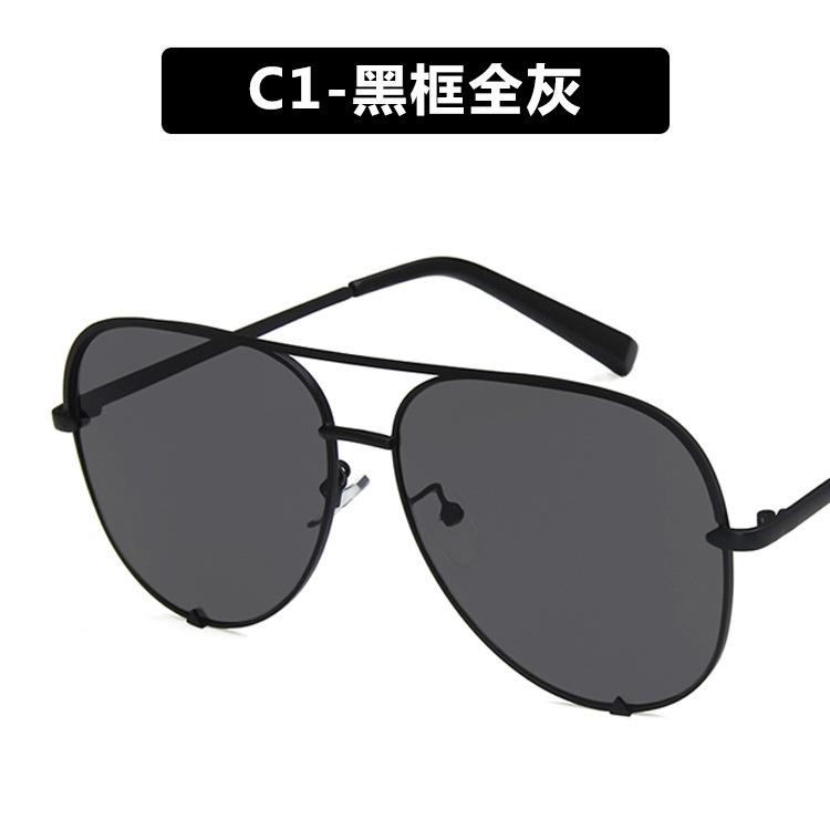 

Sunglasses One Size