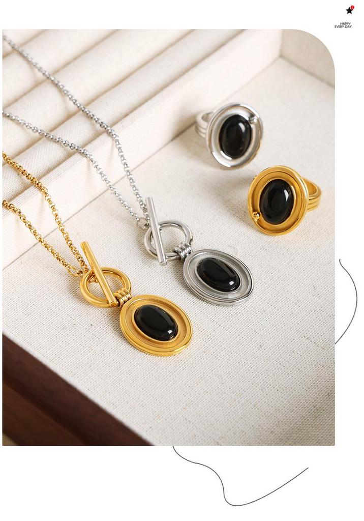 Exquisite Agate Pendant OT Clasp Necklace & Personalized Titanium Steel 18k Gold Ring Set
