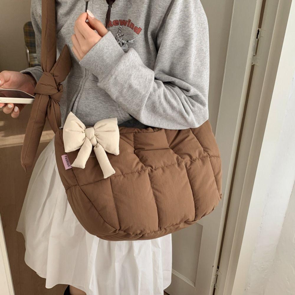 Korean Style Puffer Cloud Shoulder Bag Bow Pendant Dumpling Bag Casual Nylon Quilted Handbag  Daily