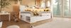Daybed 140x200 cm Bianco Letto Singolo/Doppio per Ospiti, Base in Legno, Illuminazione a LED, Ricarica USB e Type-C, Mensole e Cassetti, incl.. Struttura a doghe (Con Materasso)