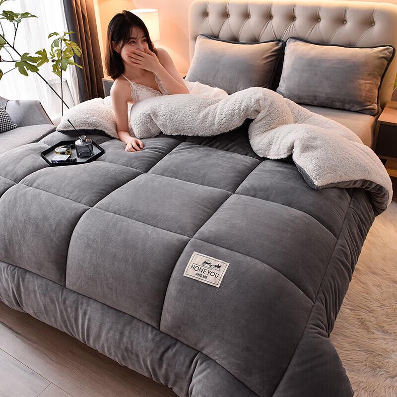 DZQ Double-Sided Snowflake Lambswool Winter Quilt