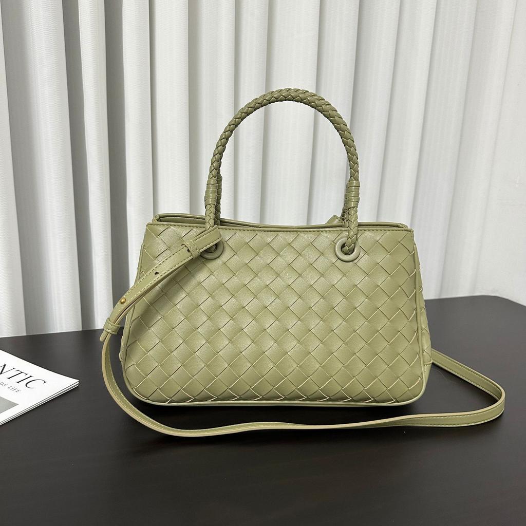 Small Niche Luxury Style New High-quality Vegetable Basket Tote Bag Single Shoulder Commuting Large Capacity Woven Bag Hand-held Diagonal Cross Bag