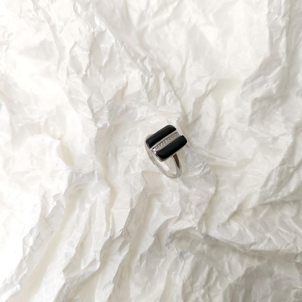 Bague en argent avec onyx naturel, poids du produit 2,83 g (60002123)