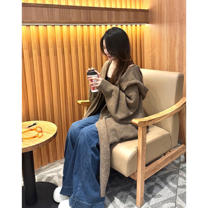 

Корейский длинный вязаный кардиган с капюшоном для женщин - Осень/Зима Оверсайз, Приталенный, Стиль до колена 3XL for 140-150 jin