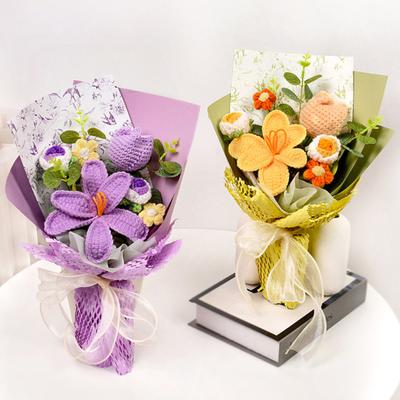 Flores Artificiales de Ganchillo Ramo Hecho a Mano Flores de Ganchillo con Hojas Falsas Realistas Regalo Romántico de San Valentín para Ella
