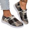 Tênis de lona xadrez primavera novo tamanho grande europeu e americano sola plana bico redondo cadarço casual sapatos de uso único