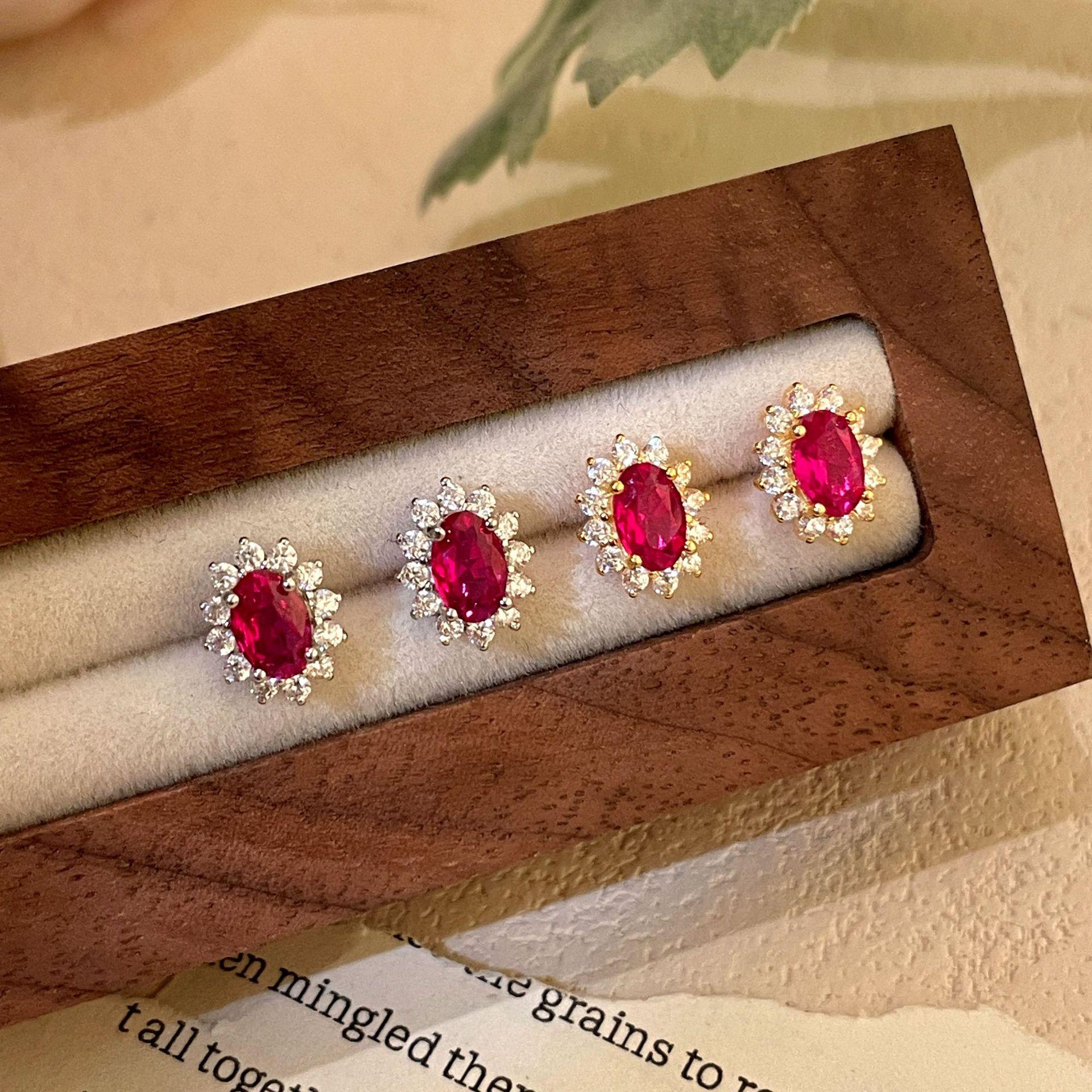 

925 Sterling Silver Oval Halo Stud Earrings, Red/Green CZ Gemstone Earrings, Hypoallergenic S925 Silver Jewelry Gift for Women Silver