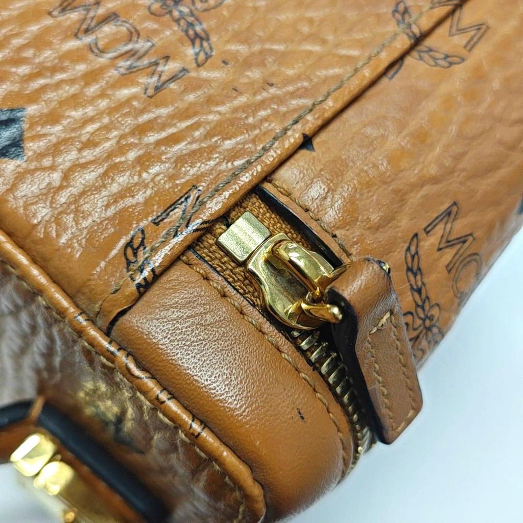 [Pre-Owned] Rockstar Visetos Monogram Detachable Shoulder Strap Leather Box Bag Cosmetic Bag Shoulder Bag Crossbody Bag Handbag - Very Good #YW71AQ