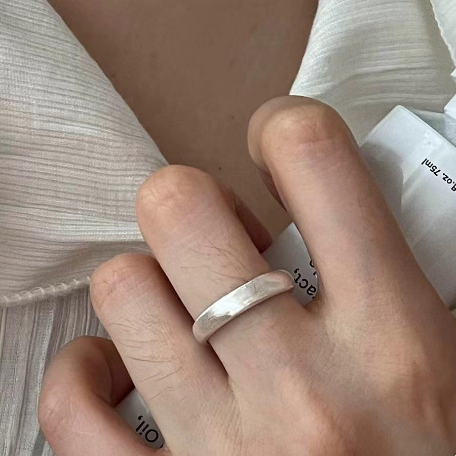 Crushed Silver Natural Stone Open Ring: Chic, Niche, and Stylish Women s Index Finger Accessory.
