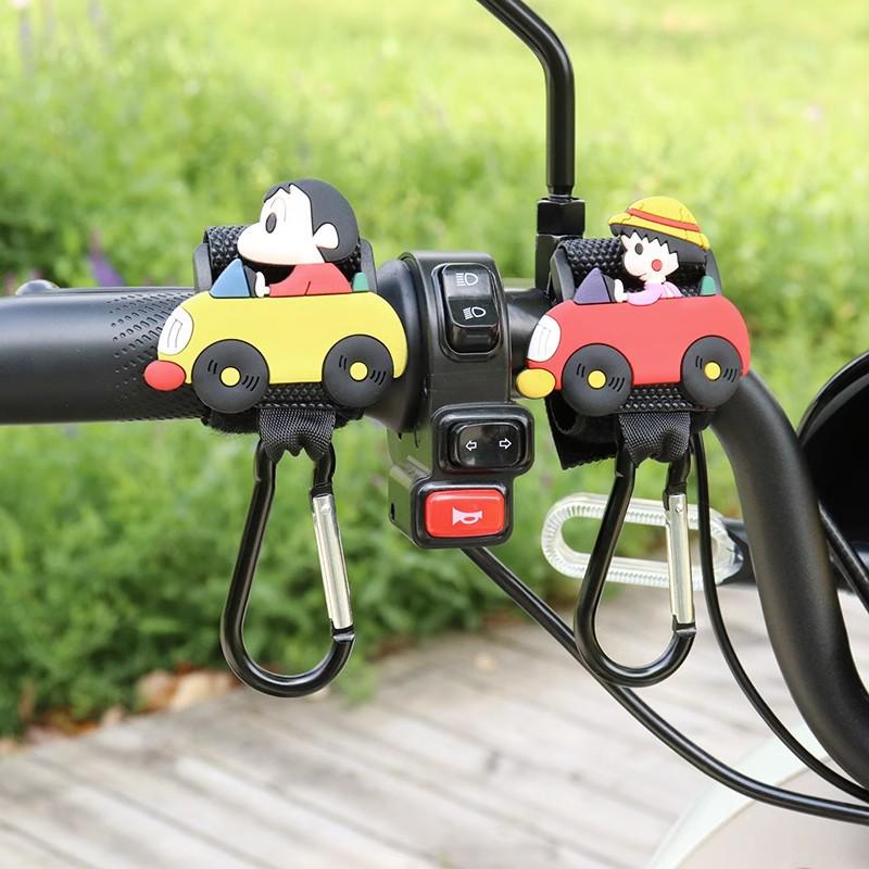 Elegant Waterproof Front Basket for Electric Bikes - Sleek, Portable, and Dynamic Storage Solution for Aima Bikes