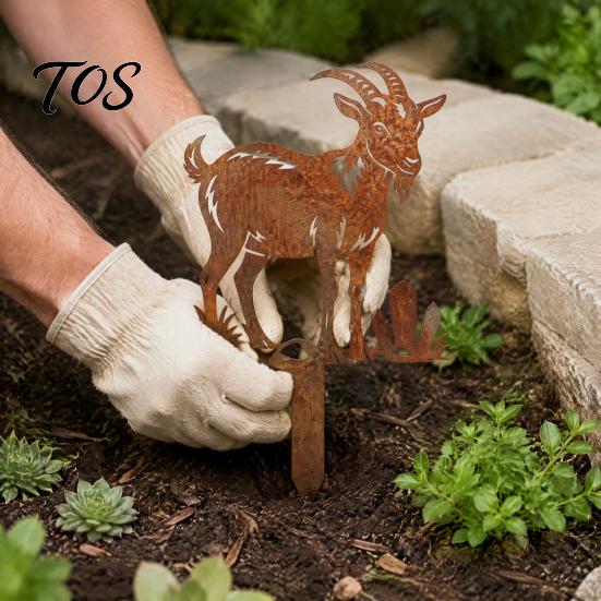 Decorative Flower Bed Inserts Rusty Animal Garden Stakes, Metal Hen/Chicken/Goat/Deer Yard Art Silhouette Decor for Hollow Carved Figures Lawn