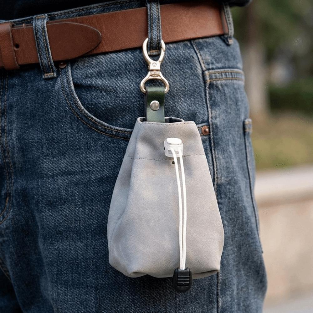 Waterproof PU Pet Training Treat Bag Leak-proof Food Dispenser Bag Pet Food Storage Bag  Travel