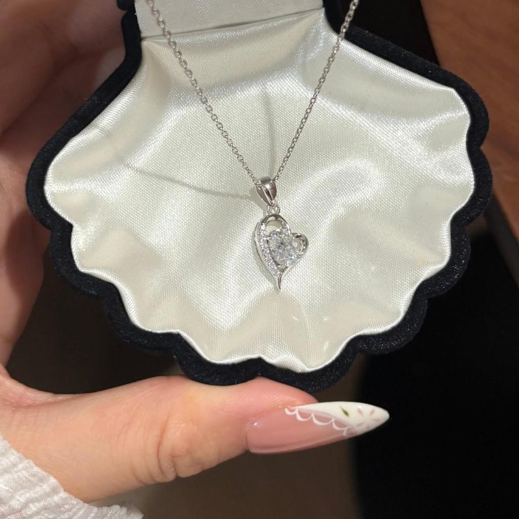 Sterling Silver Heart-Shaped Moissanite Necklace - Elegant and Versatile Pendant