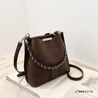 Korean Version of Simple Texture Large-capacity Bag Women's New Trendy Shoulder Women's Bag Crossbody Chain Versatile Bucket Bag