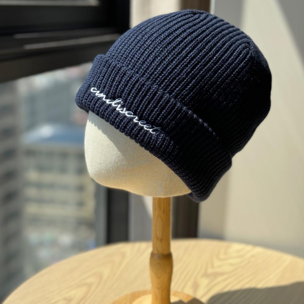 New Autumn and Winter Warm Knitted Wool Hat Women's Fashionable Warm and Cold Proof Pullover Cold Hat Student Cycling Ear Protection Hat