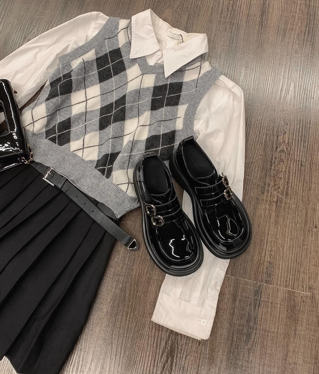 

[sheii Su Yinyin] Age-reducing model~ College style round head thick sole heightening double buckle with loafers women s small leather shoes 40 чорний