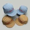 Gorras de Béisbol Bordadas con Letras de Cuadros Nicho Coreano Nuevas para Hombres y Mujeres Visera Superior Plana Versátiles Moda ins Personalizadas con Visera