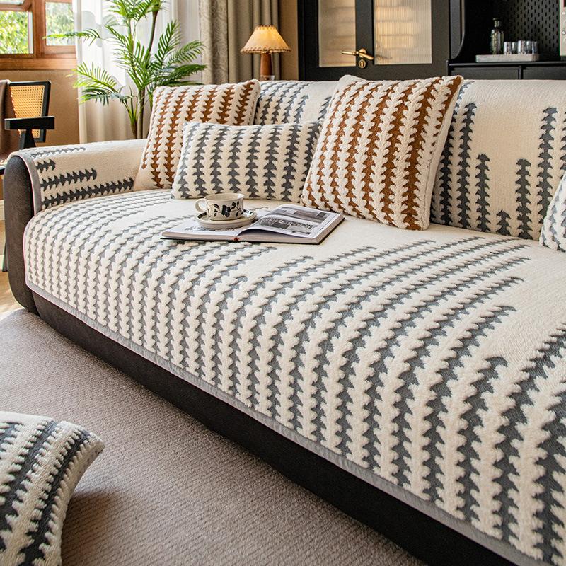 Winter Thickened Sofa Towel New Seat Cushion Non-Slip And Anti-Cat Scratch Plush Sofa Cover Cover Home Textile Products