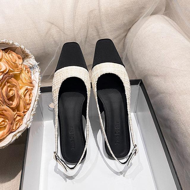 2024 элегантные женские летние туфли на плоской подошве с квадратным носком милые повседневные цветные туфли на плоской подошве женские мягкие дышащие сандалии во французском стиле 42 белый 3520₽