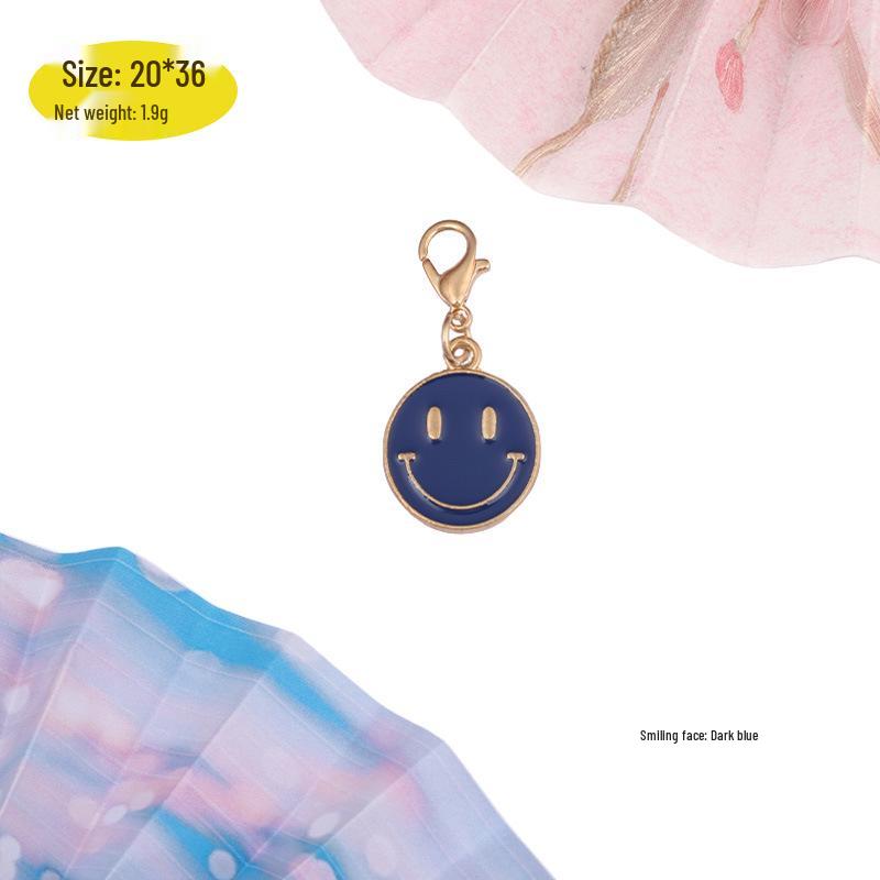 Smiling Face Gold Zinc Alloy Pendant Keychain Accessory