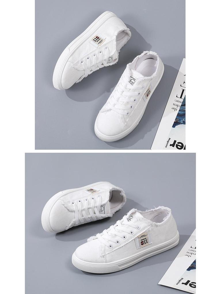 Women's Autumn Canvas Sneakers: White, Flat, Soft Sole, Plus Size, Versatile Fashion.
