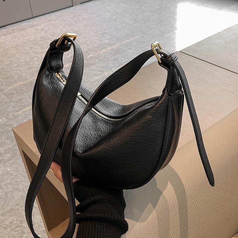 Bag Women's New Trendy Versatile One-shoulder Armpit Bag Simple Niche High-end Dumpling Bag Messenger Bag