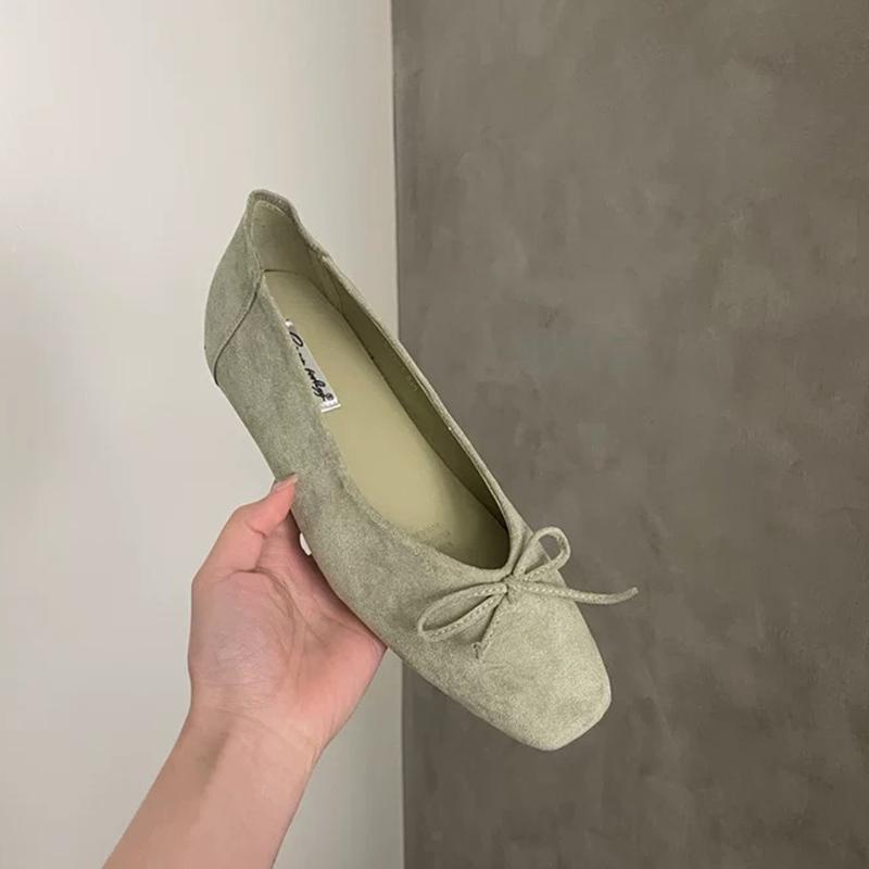 Fashion SUOJIALUN 2025 New Brand Women Flat Shoes Fashion Round Toe Shallow Slip On Boat Shoes Soft Flat Heel Outdoor Dress Single Shoes