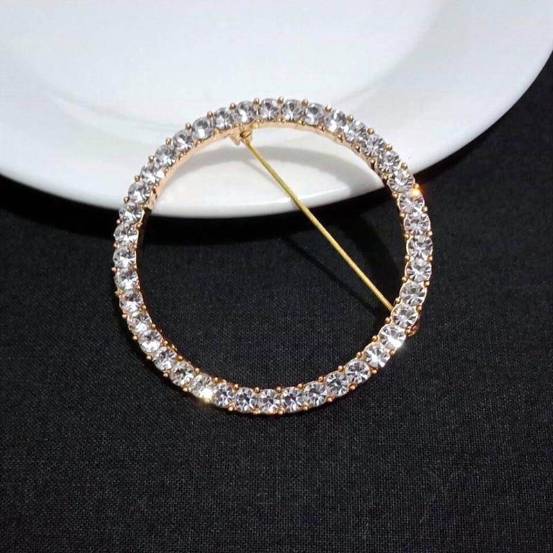 

Брошь в форме сердца для женщин: Корсаж, Свитер, Кардиган, Шаль и Брошь для пальто.