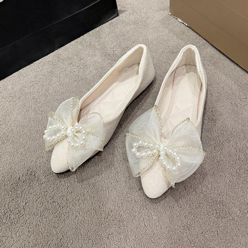 Fashion Women's Fashion Flat Shoes Autumn New Pointed Head Shallow Mouth Beaded Butterfly Knot Soft Sole Non-slip Low Top Single Shoes