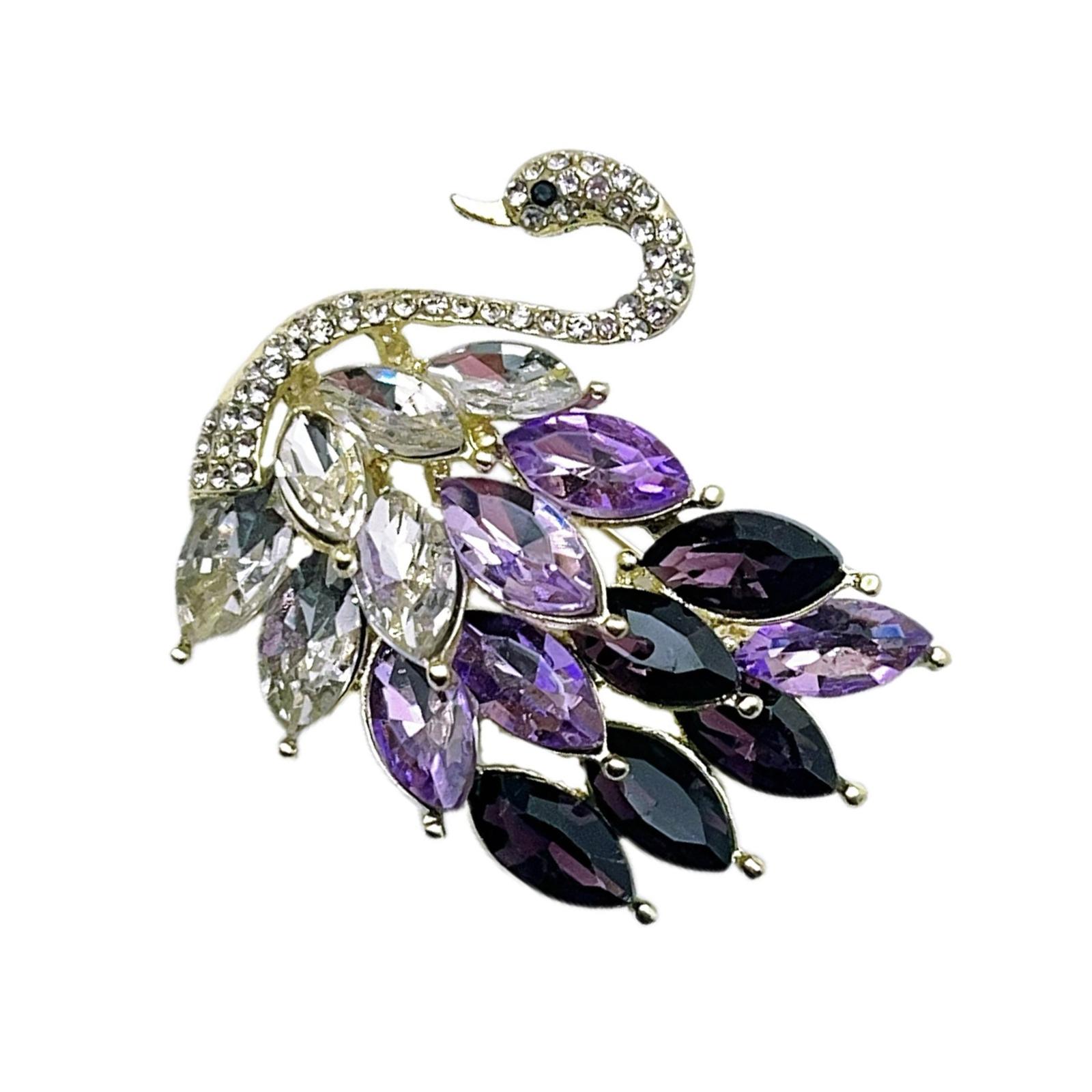 

Elegant Swan Brooch for Fashionable Women Sparkling Rhinestones Animal Shape Pin Elegant Jewelry Clothing Accessory фіолетовий