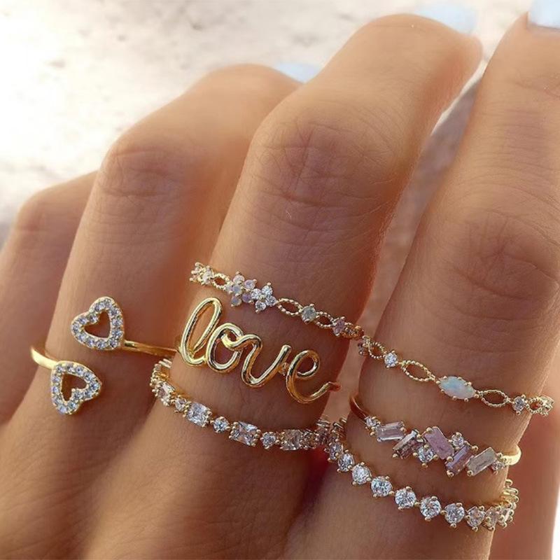 Retro Style Niche Diamond-encrusted Star and Moon Stacked Joint Ring Design Sense Love Butterfly Opening Ring Set