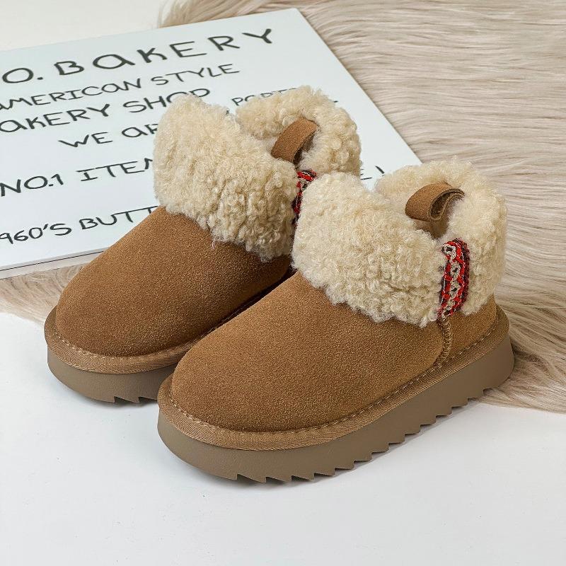 

Зимние новые детские сноубутсы из матовой кожи, сапоги из овечьей шерсти с набивным утеплителем, термосапоги для мальчиков и девочек 26-30 yards whole hand 5 pairs starting batch верблюд