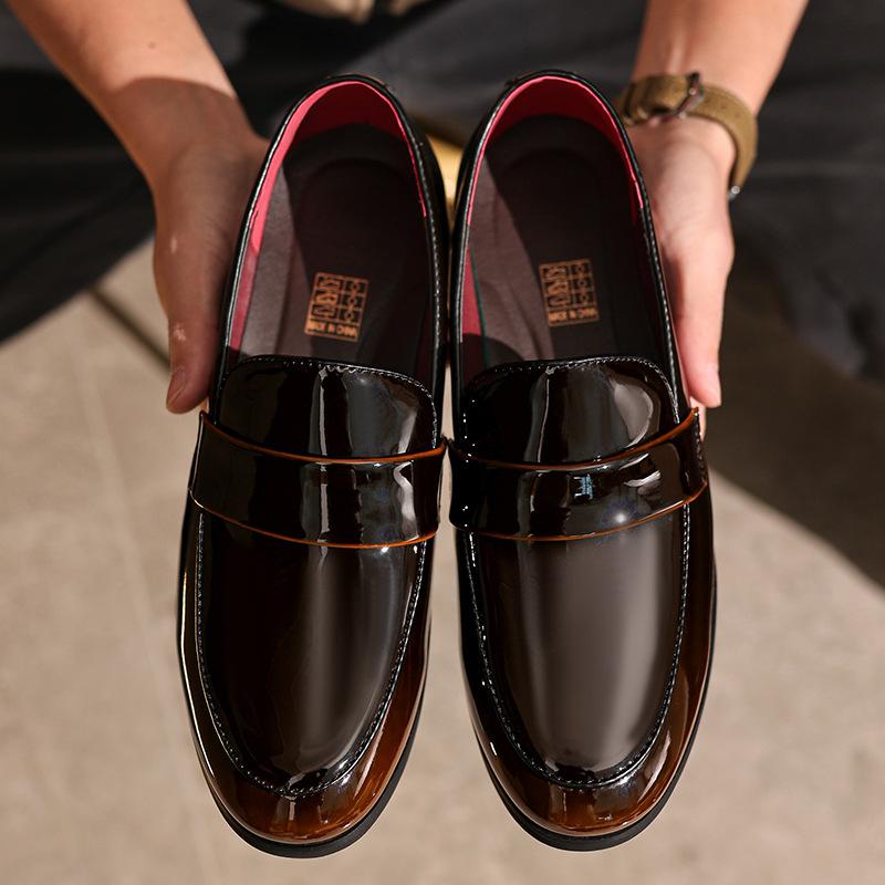 Men's Fashion Leather Embroidery Loafers Mens Casual Printed Moccasins Oxfords Shoes Man Party Driving Flats EU size 38-45