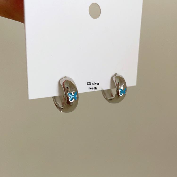 Butterfly Oil Drip Metal Hoop Earrings - Women's Retro Simple Studs with Unique Design 