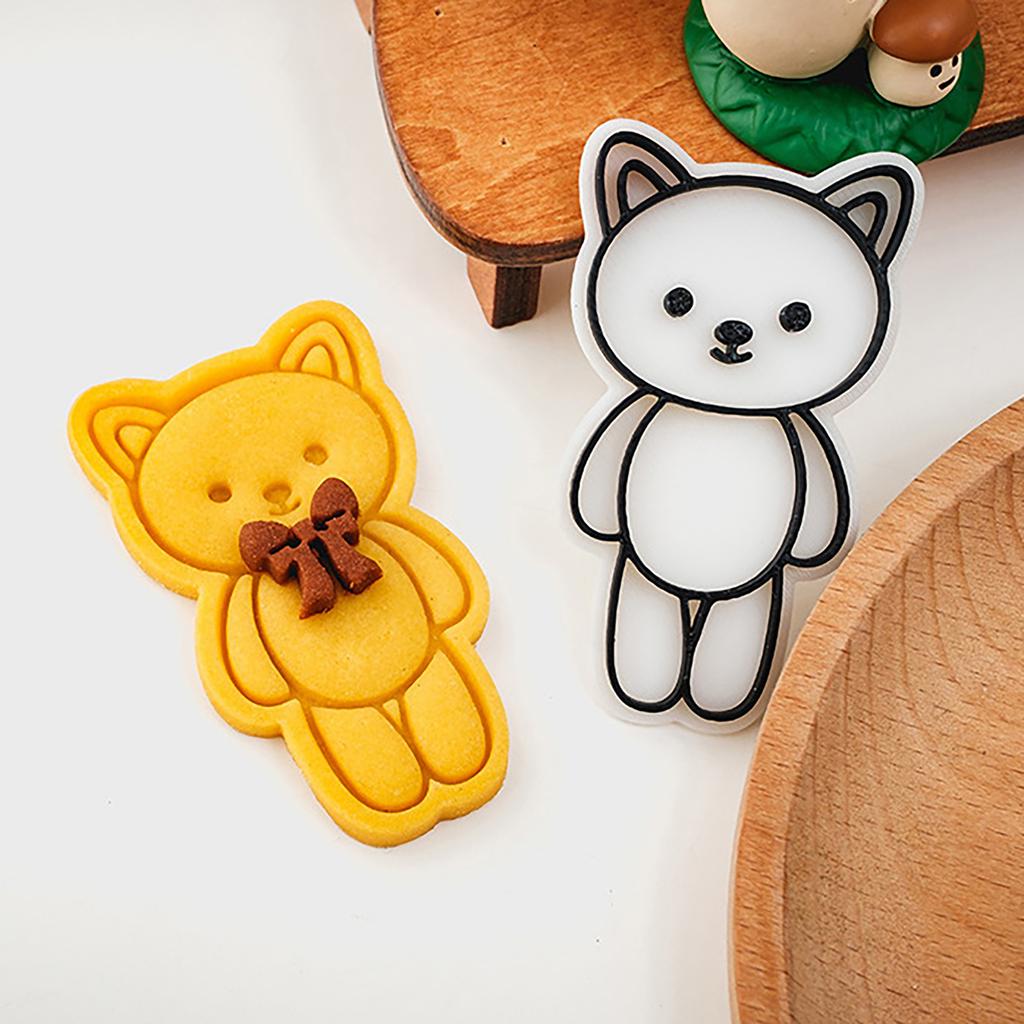 Plastic Biscuits Molds Cookie Stamp Cartoon Animals Cookie Cutter Fondant Cake Molds Kitchen Pastry Baking Tool