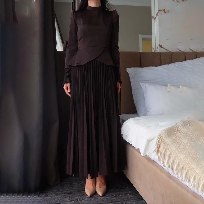 2025 Autumn/Winter European & American Elegant Tie-Up Top & Ruffled Skirt Women's Set