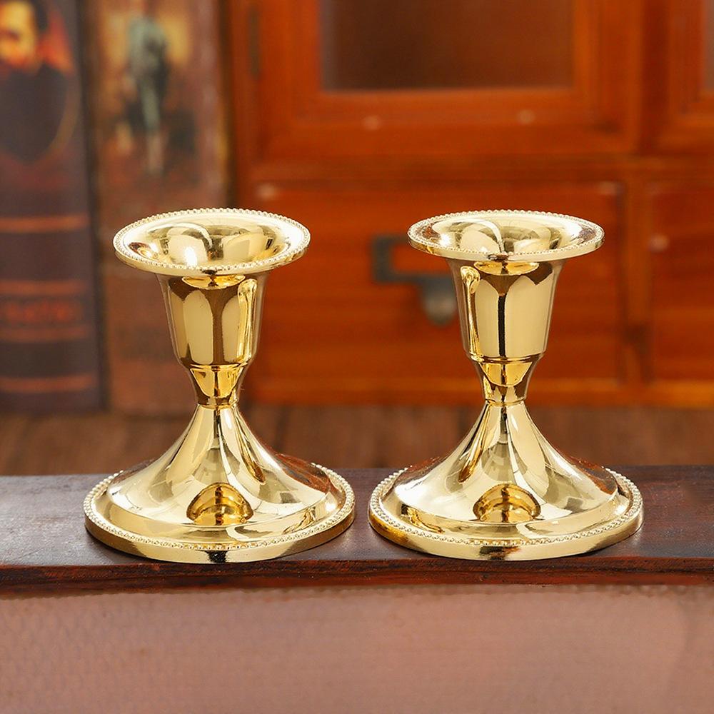 

2pcs Vintage Zinc Alloy Candle Holders Elegant European Table Decor for Romantic Dinner Home Centerpiece 1 pair