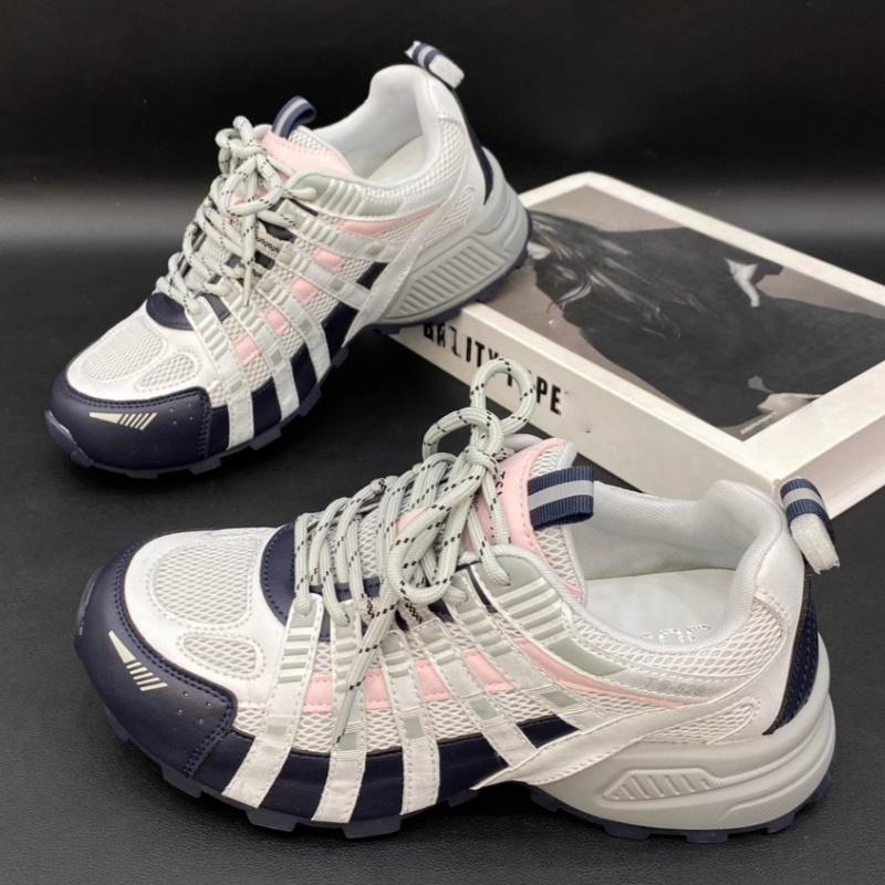 Fashion Fashionable Lace Up Women Sneakers 2025 Spring Autumn New Versatile Breathable Sports Shoes Comfy Height Enhancing Sneakers