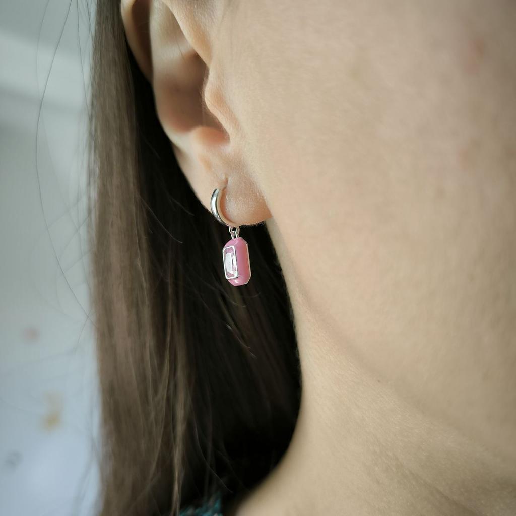 Серебряные серьги с фианитами, емаллю (60002244)