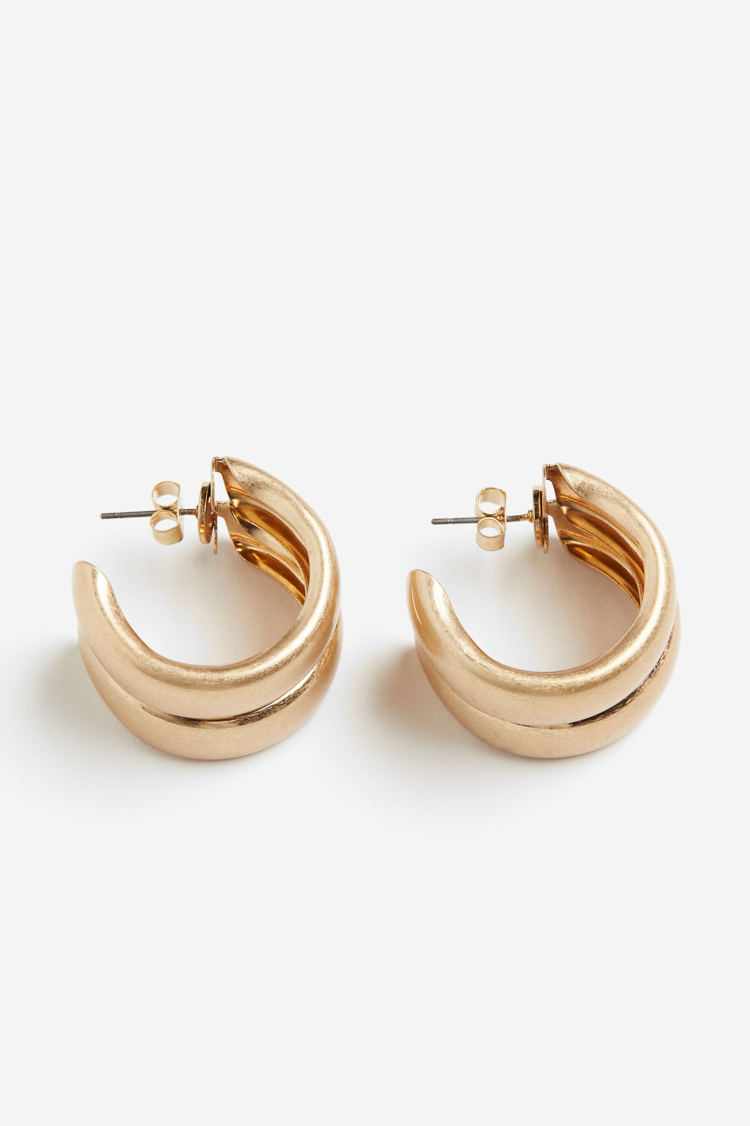 

Chunky hoop earrings