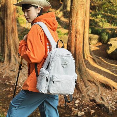 Simple Solid Color Backpack Girls Lightweight Outdoor Waterproof Nylon Small Backpack Men'S Short-Distance Travel Bag Mountain Climbing Trip