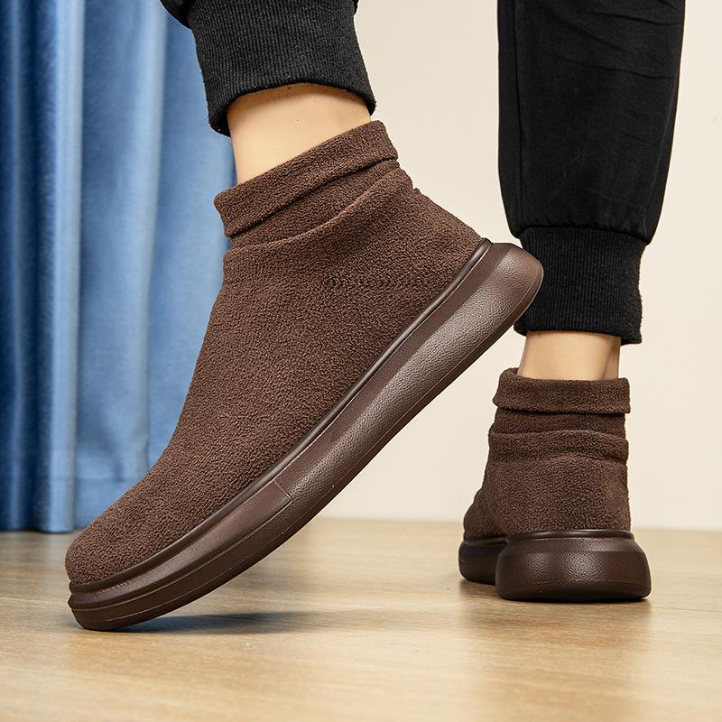 Large Size New Spring and Autumn Fly-woven Breathable Mesh Lightweight Casual Sports Shoes Women's High-top Casual Socks Shoes