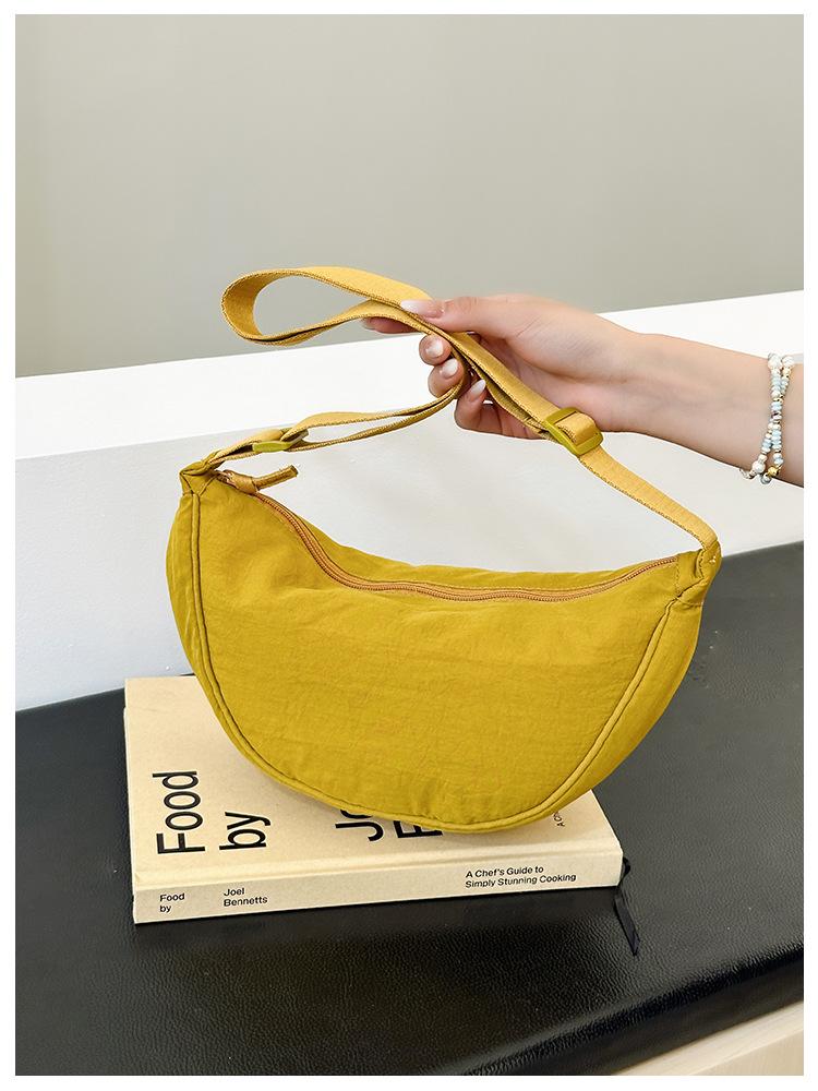 Women's Lightweight Nylon Dumpling Crossbody Bag - Trendy Japanese Style Shoulder Bag