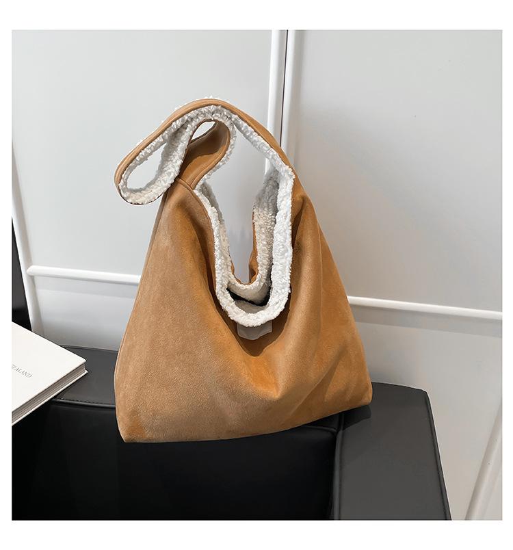 

Korean Lazy Wind Shoulder Bag Simple Fashion Canvas Commuter Bag New Large Capacity Retro Versatile Tote Bag Tide коричневий