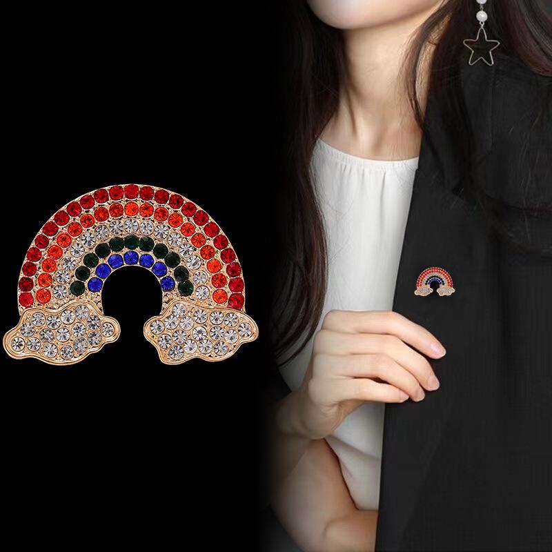 Broșă Pin Curcubeu cu Strasuri Colorate Pentru Femei Unisex Ace Drăguțe Nor Aliaj Petrecere Bijuterii Casual Cadouri