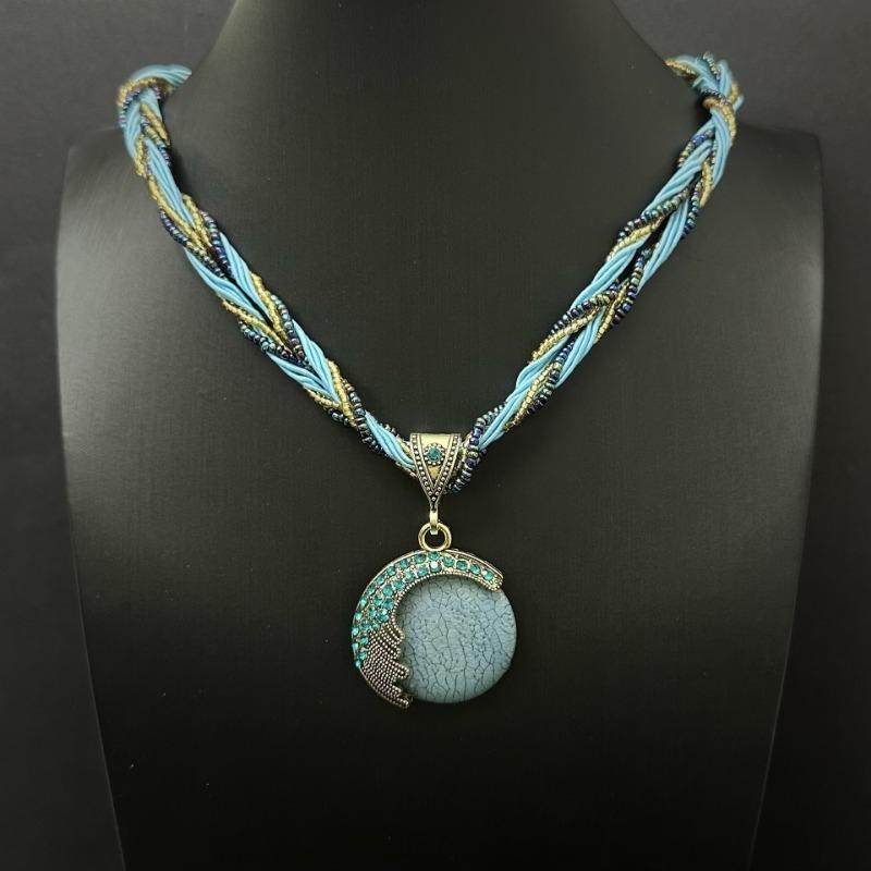 1PC European and American Bohemian style imitation gemstone pendant necklace handmade rice beads woven ethnic style retro sweater chain
